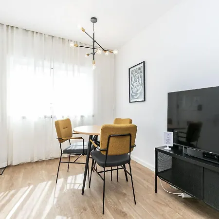 Apartamento Primavera Parede